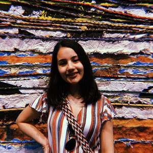 Meet your Posher, Luisa